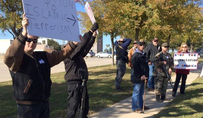 Irving TX mosque protestors