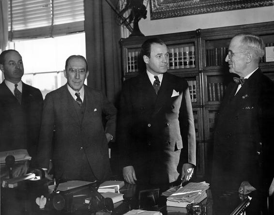 Truman_with_Senators_McGrath_and_Green